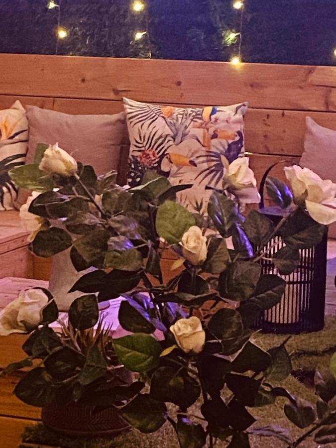 The Rose Garden Room - Self Contained Studio Ballycastle Bagian luar foto